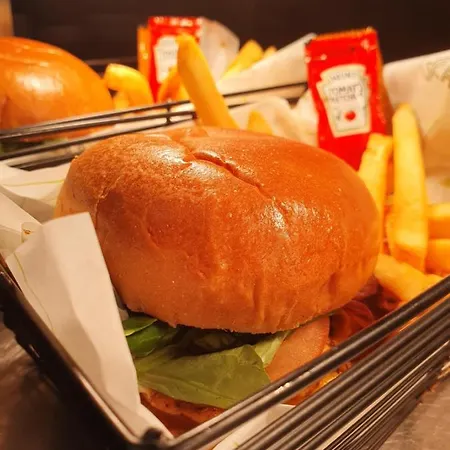 فندق Uppercross House