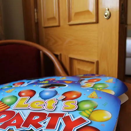 Uppercross House دبلن