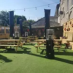 Uppercross House Otel 3*