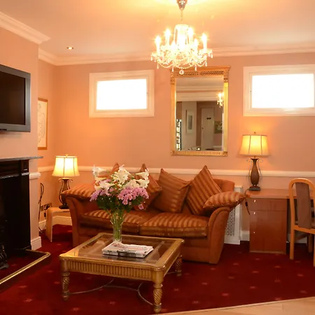 Uppercross House