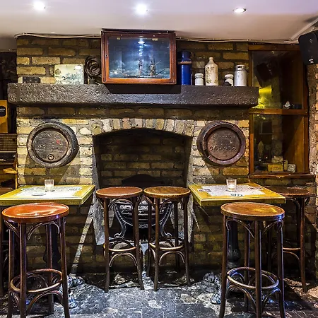 Hotel Uppercross House Dublin