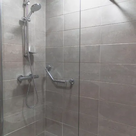 Uppercross House 3* دبلن