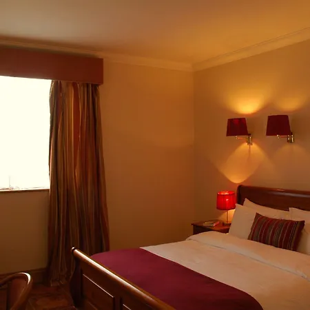 Uppercross House 3* Dublín