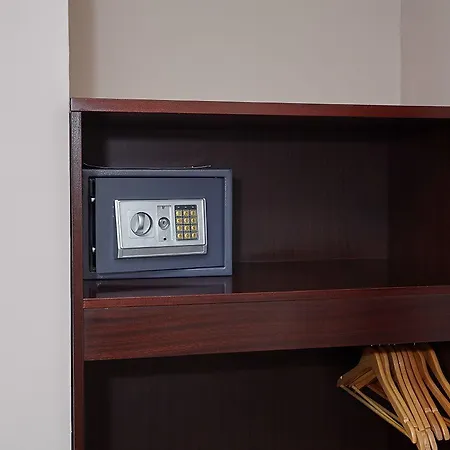 Hotel Uppercross House 3*