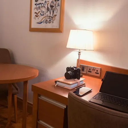 Szálloda Uppercross House Dublin