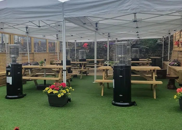 Uppercross House Szálloda Dublin